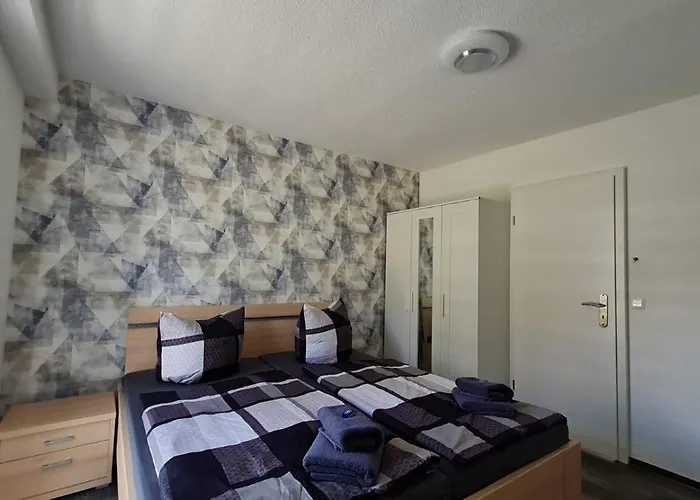 Blumenberg Hahn Grabenstrasse